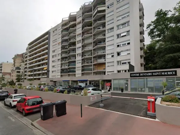 Stationnement Location Saint-Maurice   77€