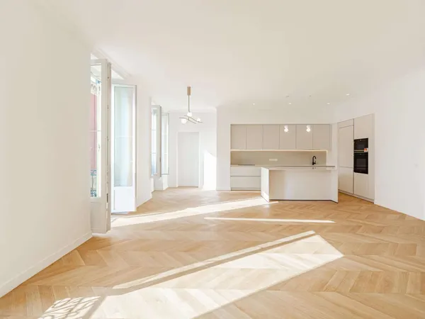 Appartement 4 pièces 140 m²