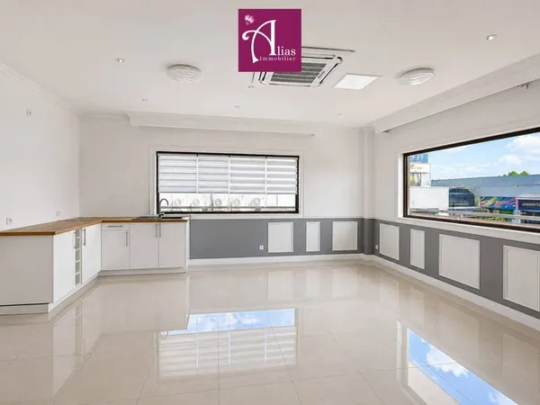 Bureaux 96 m²