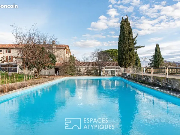 Immeuble 27 pièces 800 m²