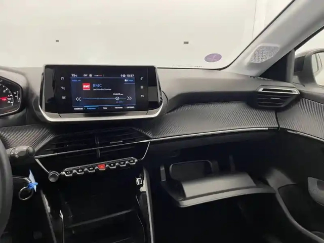 Peugeot 208 puretech 75 s&amp;s bvm5 — photo 23