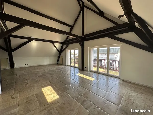 Duplex 5 pièces 177 m²