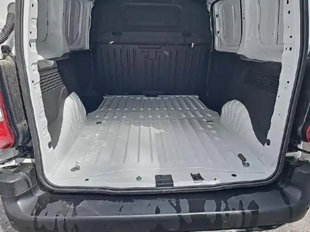 Fiat Doblo fg m 800kg electrique 136ch batterie 50 kwh pro lounge connect — photo 6