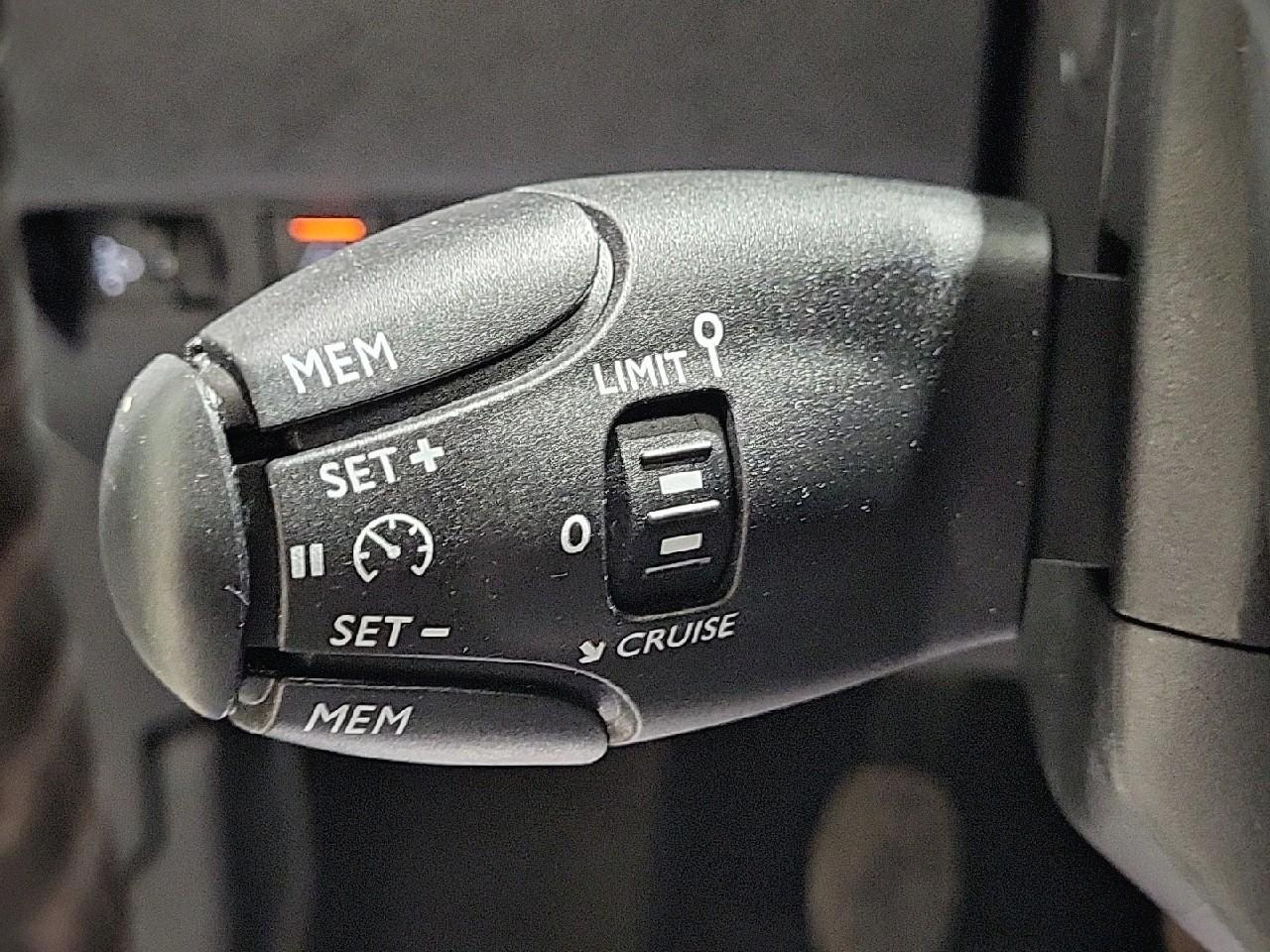 Peugeot 208 puretech 75 s&s bvm5 active — photo 22
