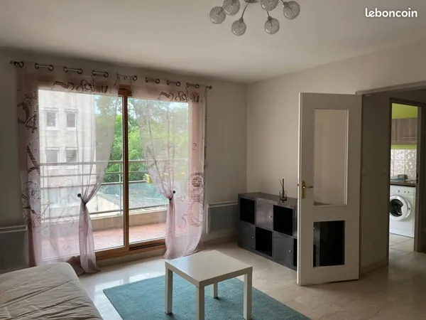 Loue appartement