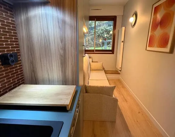 Studio 1 pièce 11 m²