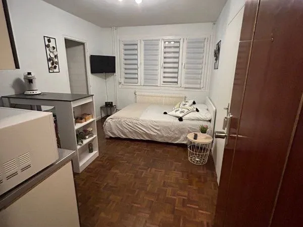 A LOUER STUDIO 20m2 - DIJON MONTCHAPET