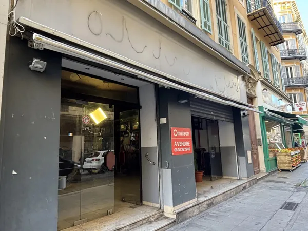 NICE, RUE DE FRANCE PROCHE CARRE D'OR