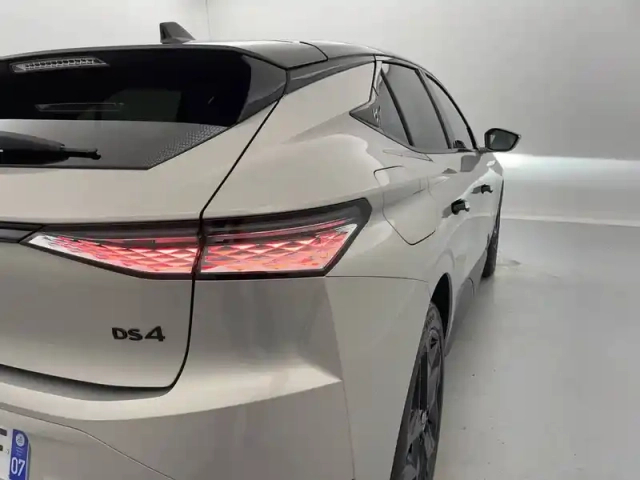 Ds Ds 4 hybride e-tense 225 eat8 — photo 31