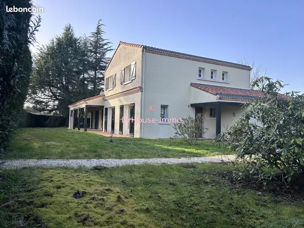 Maison 5 pièces 167 m²
