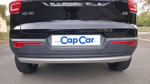 Volvo XC40 2.0 D3 150 BVA - Momentum – 2019 – 111036 km – Diesel – Boîte Automatique — photo 32