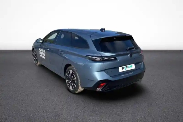 Peugeot 308 sw hybrid 145 e-dcs6 — photo 4