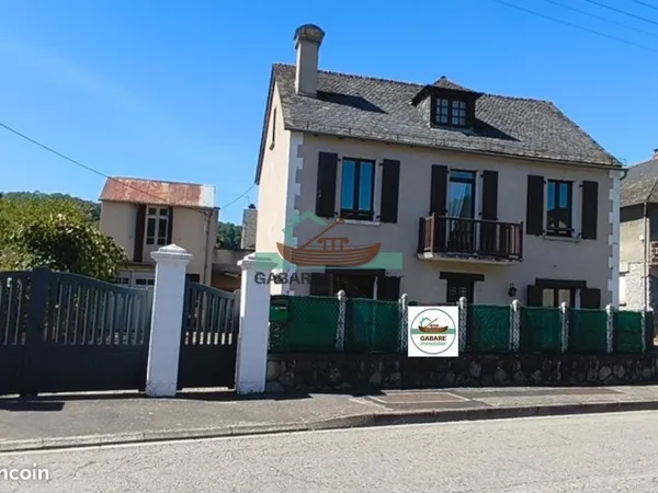 Propriété 6 pièces 162 m²