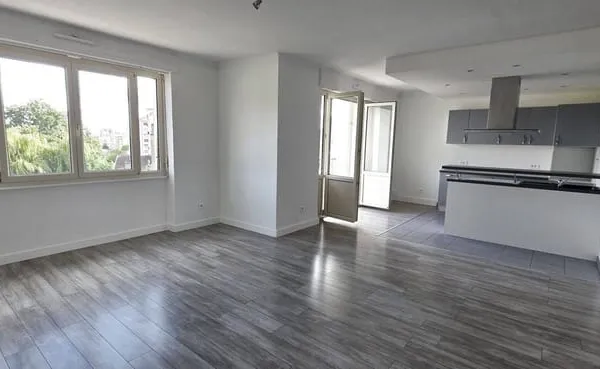 Appartement 4 pièces 84 m²