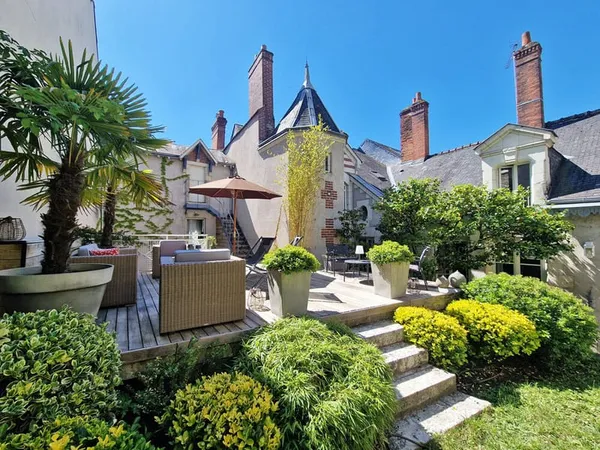 Elégante maison bourgeoise au coeur du quartier historique