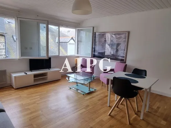 Studio 1 pièce 28 m²