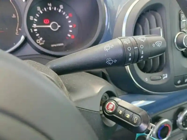 Fiat 500 l 0.9 8v 105 ch twinair s/s lounge — photo 18