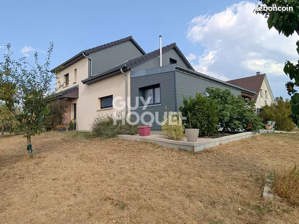 Maison 6 pièces 130 m²