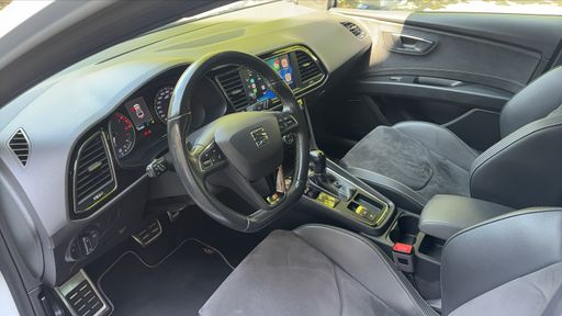 Seat Leon ST 2.0 TSI 300 4Drive DSG6 - Cupra – 2017 – 123284 km – Essence – Boîte Automatique — photo 28