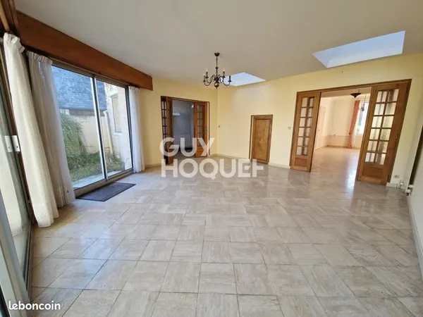 Maison 8 pièces 140 m²