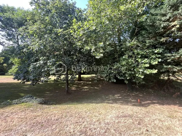 Terrain 2490 m²