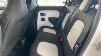 Renault Twingo 1.0 SCe 65ch Zen - 21 — photo 10