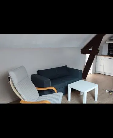 Studio + gd garage quartier Montmuzard
