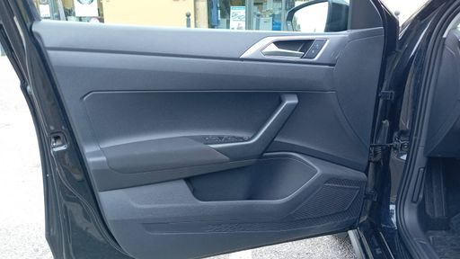 Volkswagen Polo 1.5 TSI EVO 150 DSG7 - R-Line Exclusive – 2021 – 59447 km – Essence – Boîte Automatique — photo 24