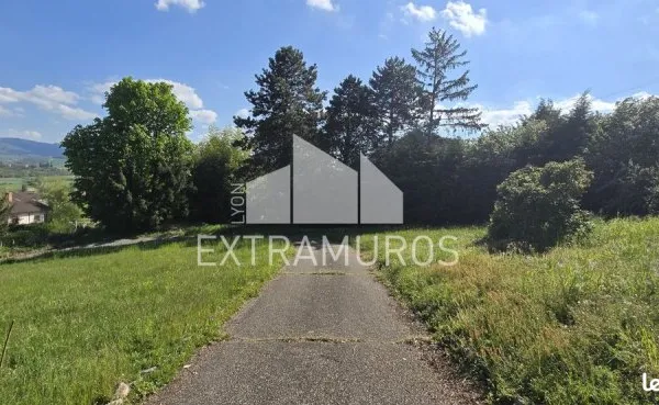 Terrain 814 m² Savigny