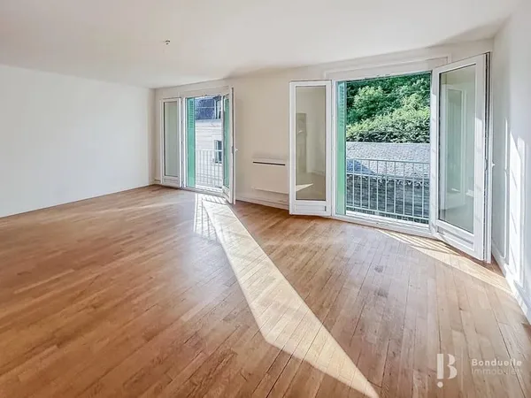 Superbe appartement 3 chambres refait à neuf/Quartier Paul Bert