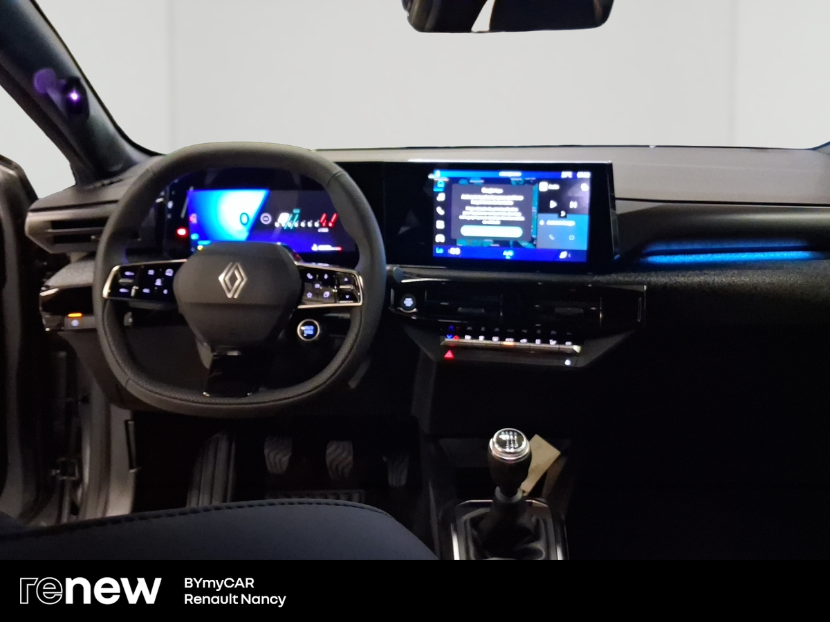 Renault Clio TCe 115 ch — photo 9
