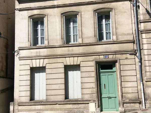 Vends maison 190m² 9 pièces quartier Théâtre Angoulême