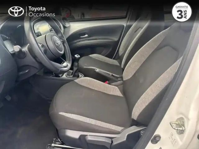 Toyota Aygo X 1.0 vvt-i 72ch dynamic my23 — photo 11