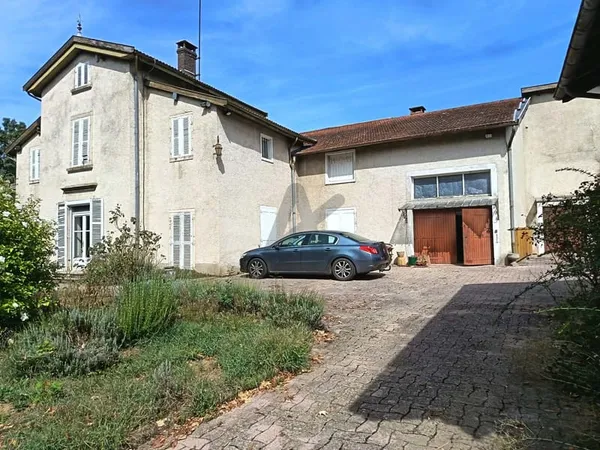 TOUSSIEUX (01600) PROPRIETE BOURGEOISE HISTORIQUE DE 1849