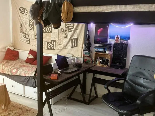 Studio meublé 31 m² avec balcon - sous-location