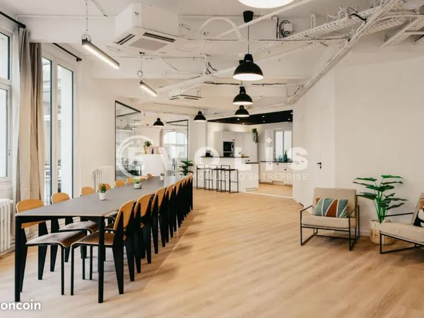 Bureaux 280 m²