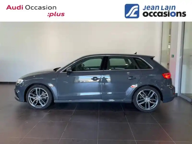 Audi A3 sportback 35 tdi 150 s tronic 7 — photo 8