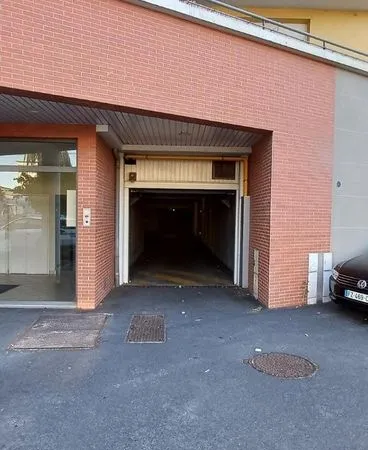 Garage / box 12 m² CLERMONT FERRAND