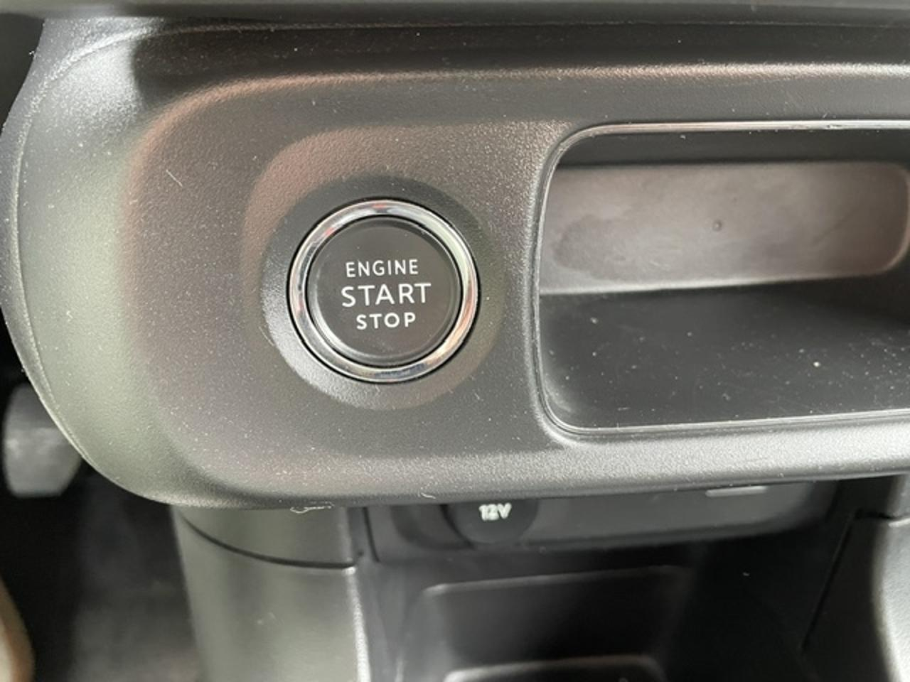 Citroën C3 puretech 110 s&s bvm6 shine pack — photo 27
