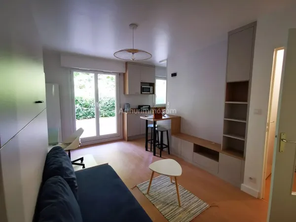 Studio 1 pièce 23 m²