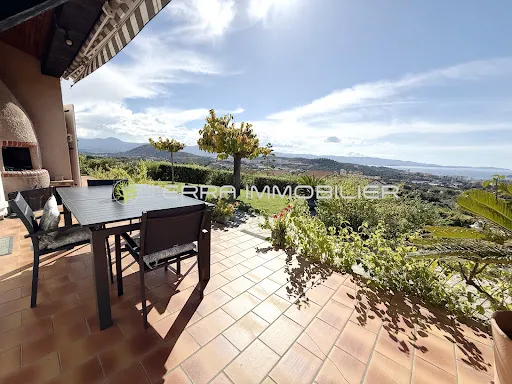 Villa 4 pièces 110 m²
