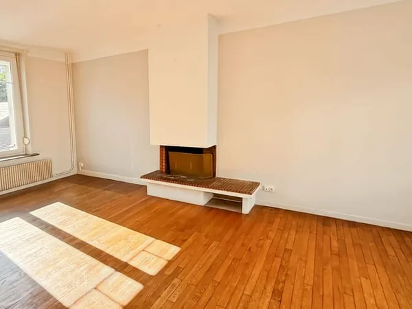 Maison 2 pièces 70 m²