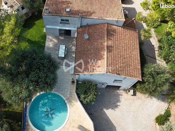 Villa 5 pièces 140 m²