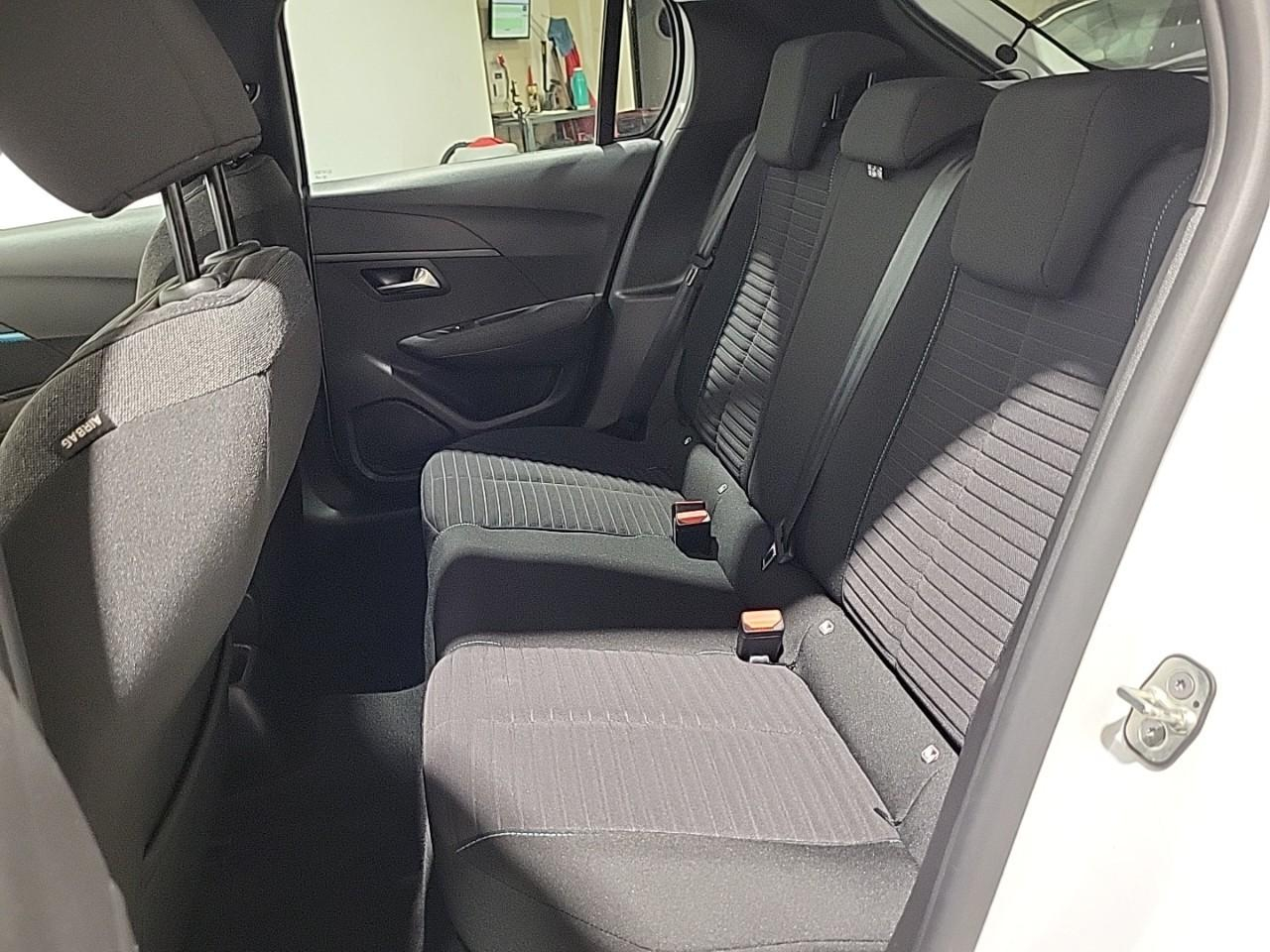 Peugeot 208 puretech 75 s&s bvm5 style — photo 13