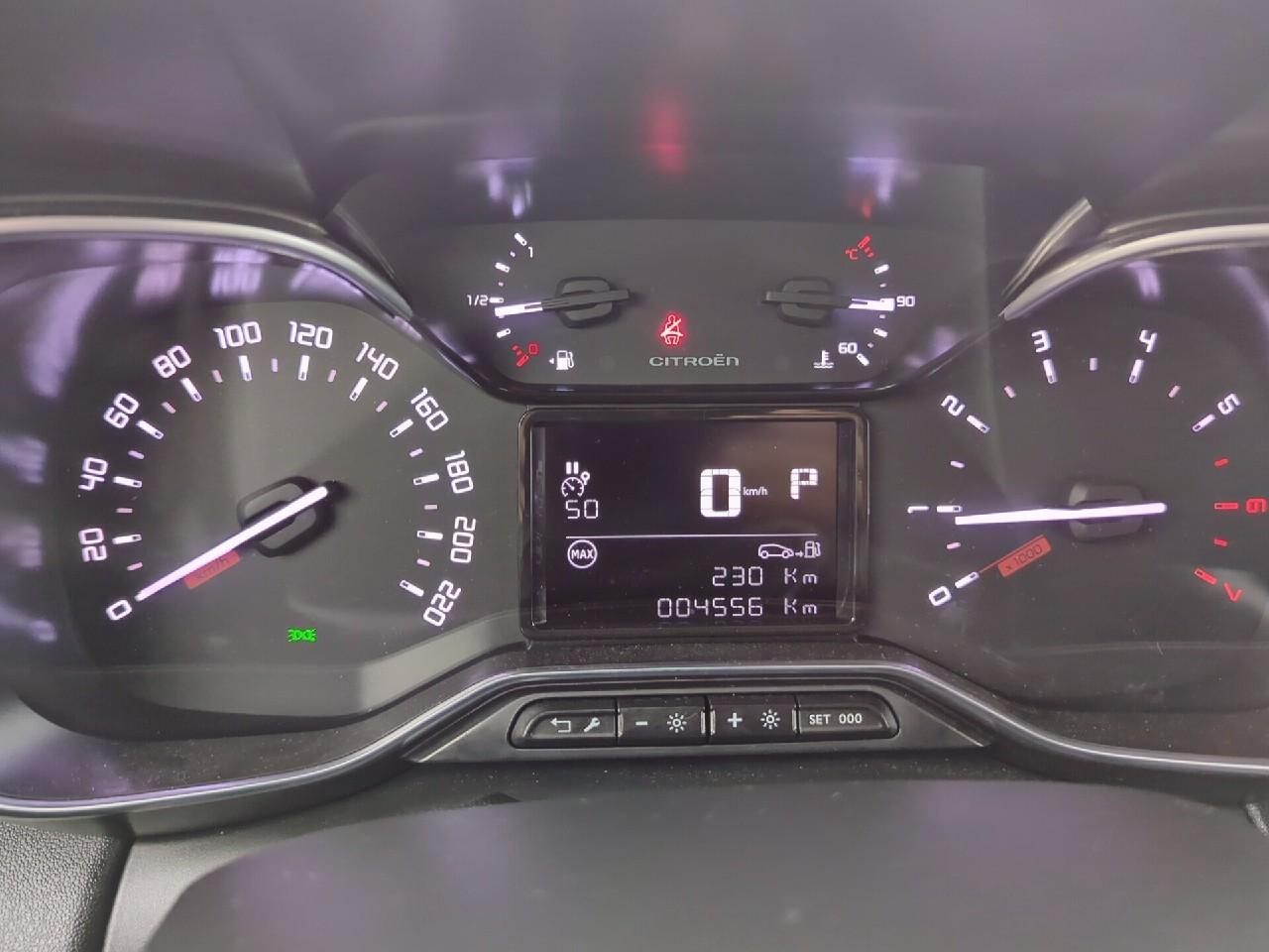 Citroën C3 Aircross puretech 130 s&s eat6 max — photo 24