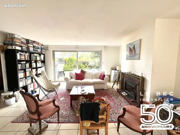 Maison 8 pièces 151 m²