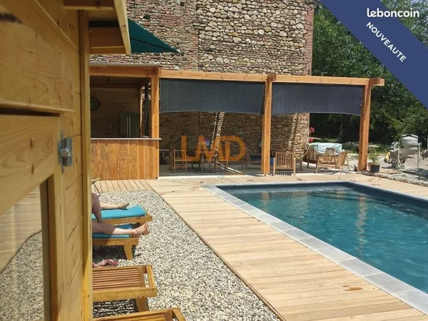 Mas 10 pièces 350 m²