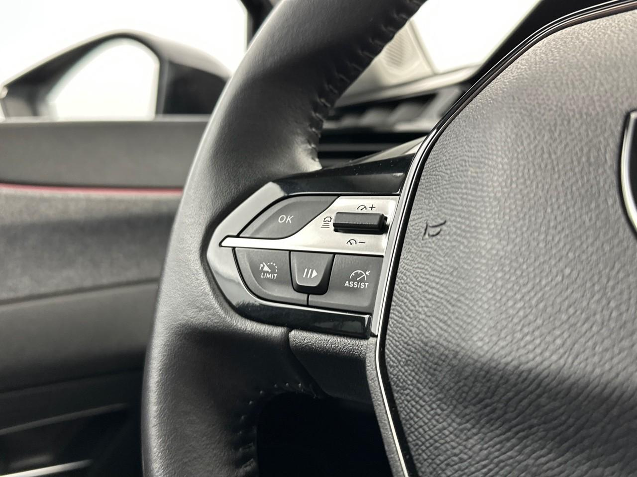 Peugeot 308 sw puretech 130ch s&s bvm6 allure pack — photo 18