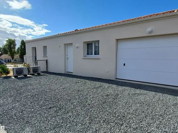 Location maison meublée 4 pièces 88 m²