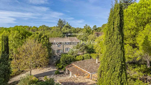 Bastide 8 pièces 330 m²